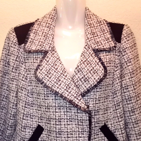 Chico's Moto Tweed Trim Detail Navy Jacket - Picture 4 of 15